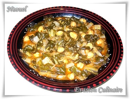 Blettes aux pois chiches en sauce rouge