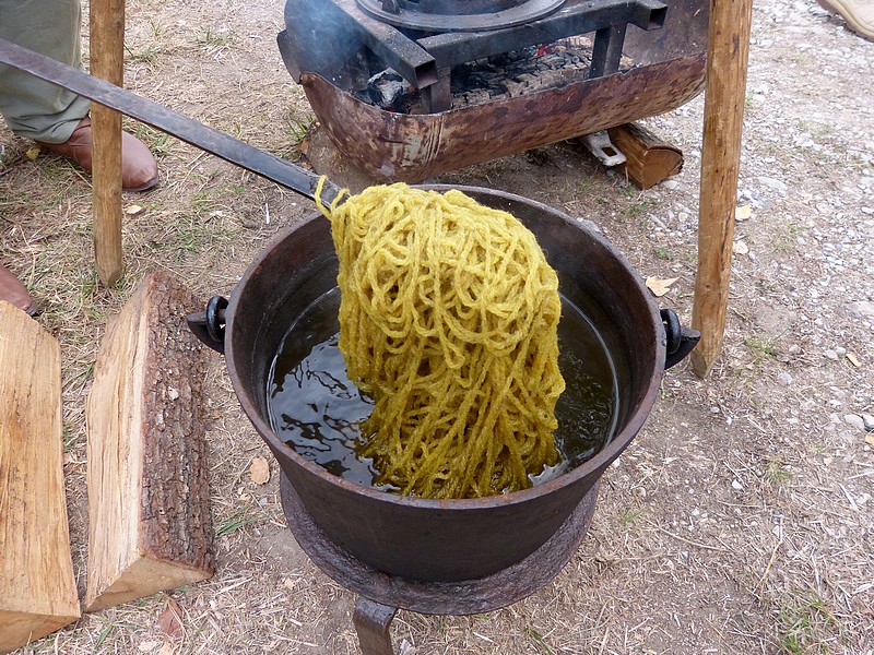 Annexe 5HBrP8jIm4eF-GDFCsDWEu_gLr0.jpg