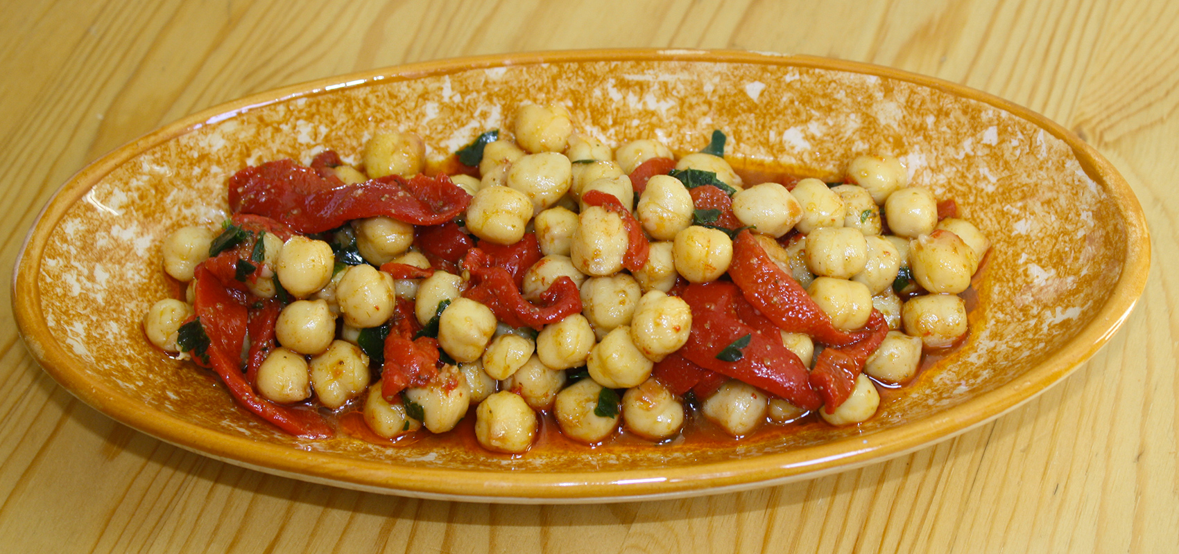 Annexe salade-pois-chiche-poivrons-recette-marocaine.jpg