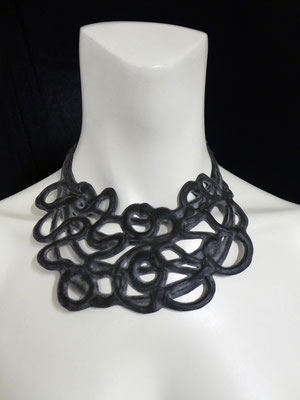 Annexe collier latex.jpg